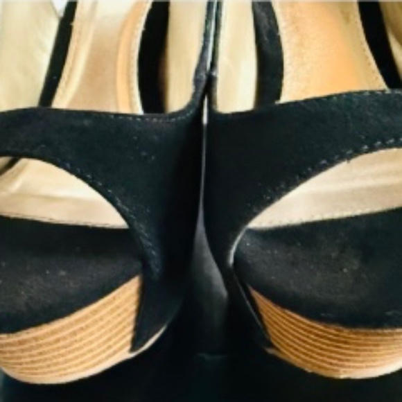 RETRO PIN-UP SLINGBACK PLATFORM HEELS - Picture 3 of 9